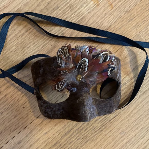 Masquerade Mask Feather Masks (HANDMADE W REAL FEATHERS) - Picture 3 of 16